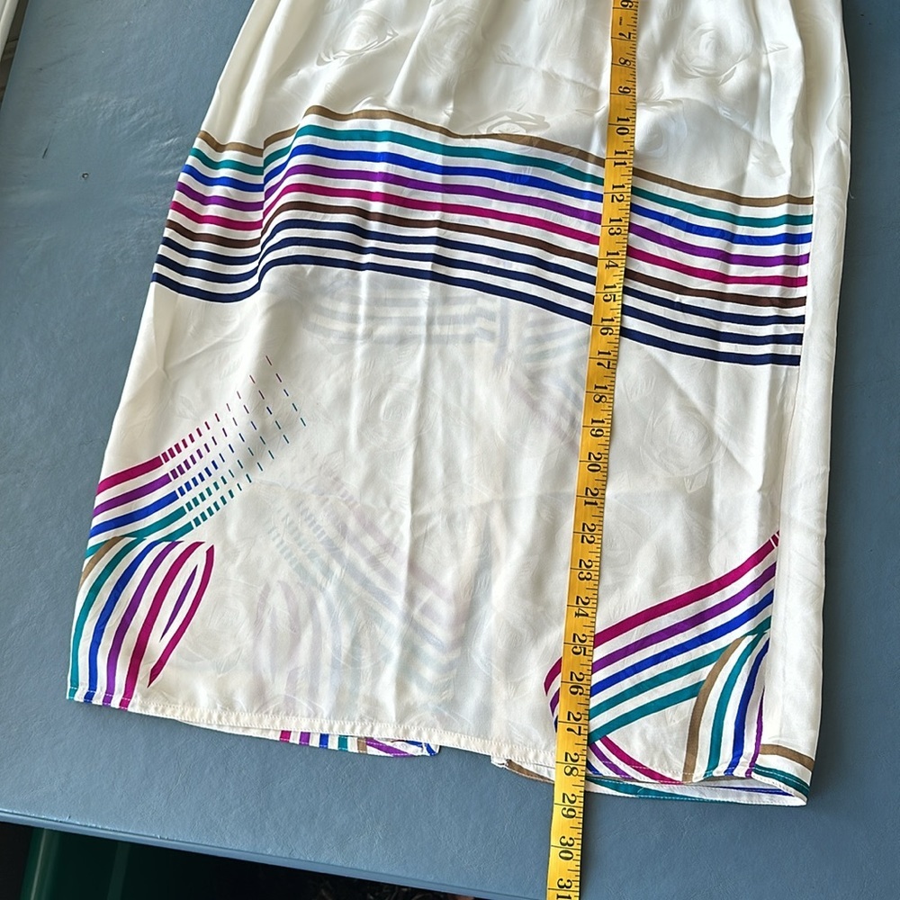 v i n t a g e... Argenti Silk Skirt and Blouse Size 12 - Picture 17 of 17